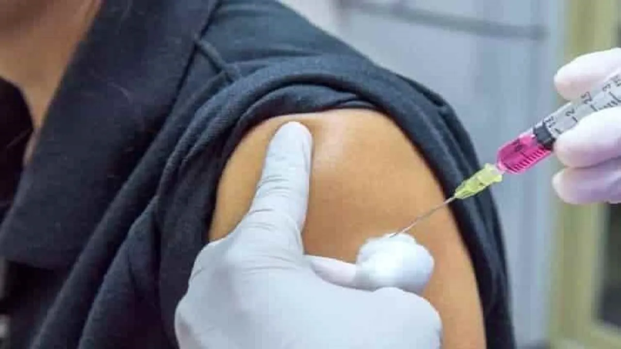 سن طلایی واکسن پاپیلوما بین ۹ تا ۱۵ سالگی است