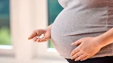 آیا قطره‌های چشمی جایگزین عینک مطالعه می‌شوند؟