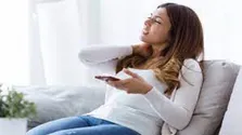 فواید شگفت‌انگیز چرخاندن شانه‌ها