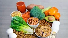 سبزی اشک‌آوری که تاثیر غیرمنتظره بر کلسترول خون دارد