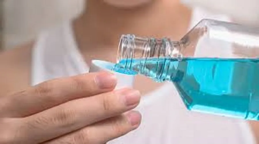 آیا استفاده از دهانشویه برای همه افراد لازم و ضروری است؟