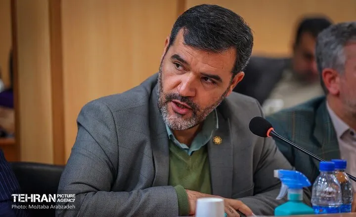 بیمارستان شهدای تجریش غیرمجاز ساخته شده است