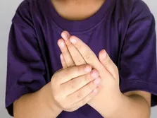 نقرس چه زمانی رخ می‌دهد؟