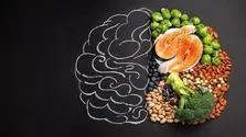 نقش مایعات و لبنیات در افزایش میزان شیر مادر