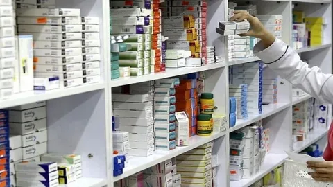 خلف وعده تأمین اجتماعی در پرداخت مطالبات داروخانه‌ها
