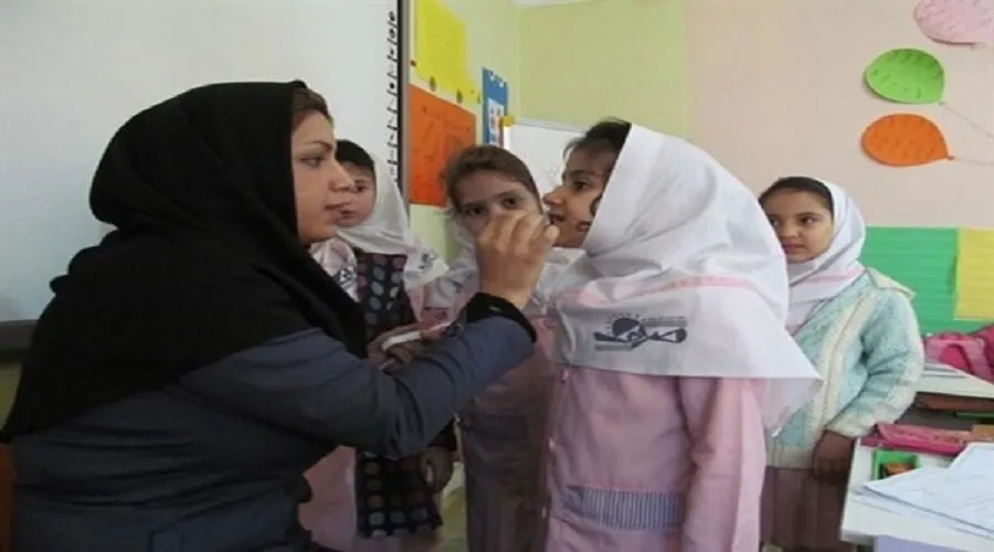 افزایش تعداد مراقبین سلامت/ تقویت شبکه سلامت کشور