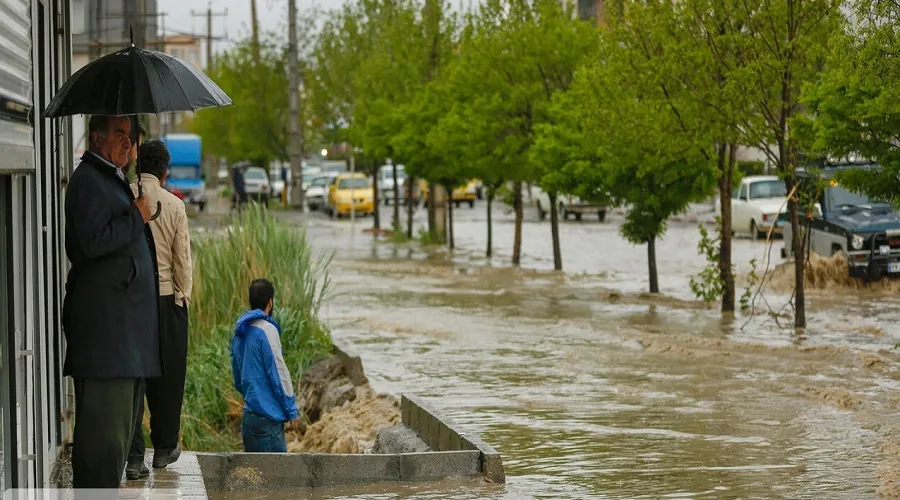 ۵۳ مصدوم در حوادث جوی ۲۴ ساعت گذشته