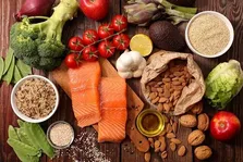 خرمالو بخوریم تا سرما نخوریم