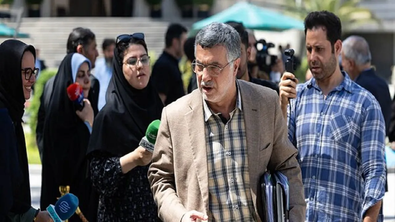 روز شلوغ وزیر بهداشت در مجلس
