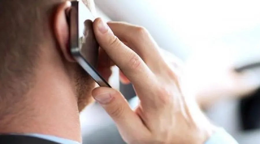صحبت کردن با تلفن همراه خطر فشار خون را افزایش می دهد