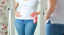 دلایل ریزش موی جلوی سر در زنان