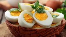 آیا مصرف زرده تخم مرغ در کهنسالی مضر است؟